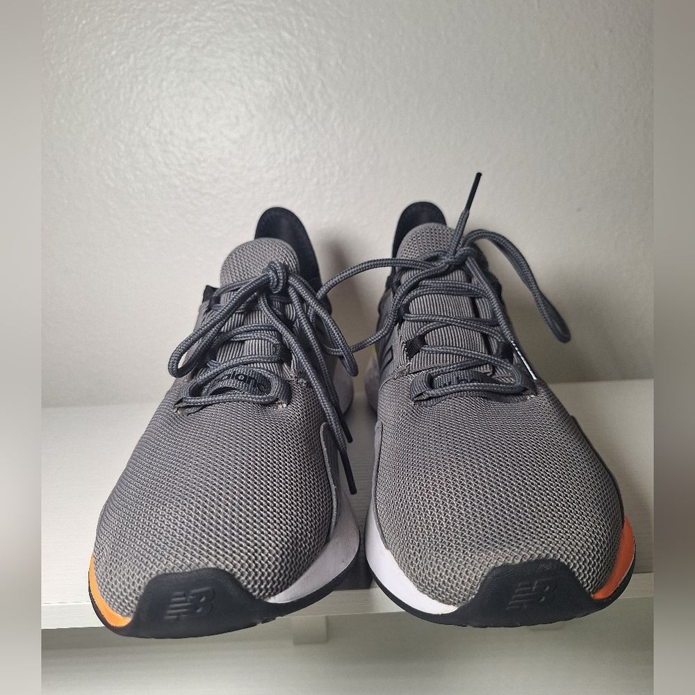 New Balance Fresh Foam Running Shoes - Picture 3 of 10